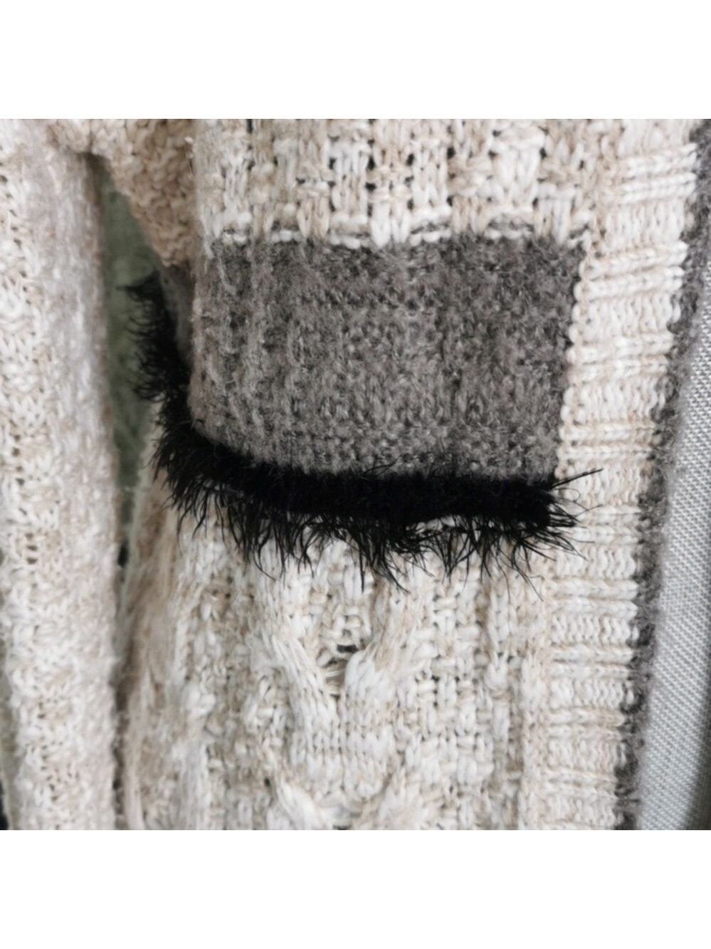 Womens Dex open eyelash, boho, beachy cardigan. Size Small - Picture 3 of 9